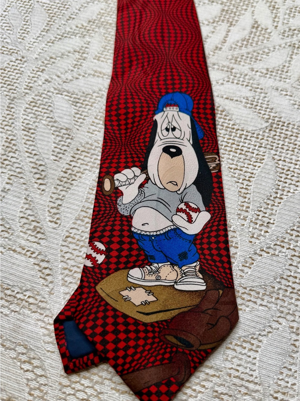 Vintage Tie Cartoon Droopy Baseball 1994 unique cartoon RARE